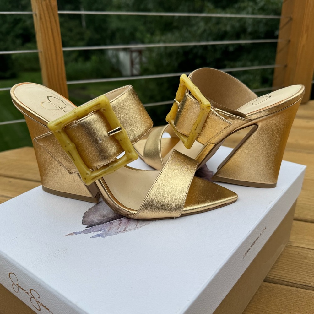 Jessica Simpson Gold Heels with Buckle